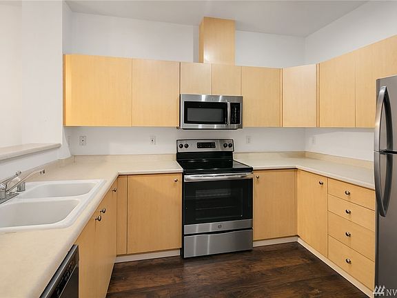 5th image of 14525 1st Ln NE Unit A