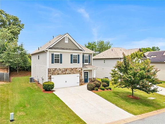 2nd image of 4335 Huron Dr