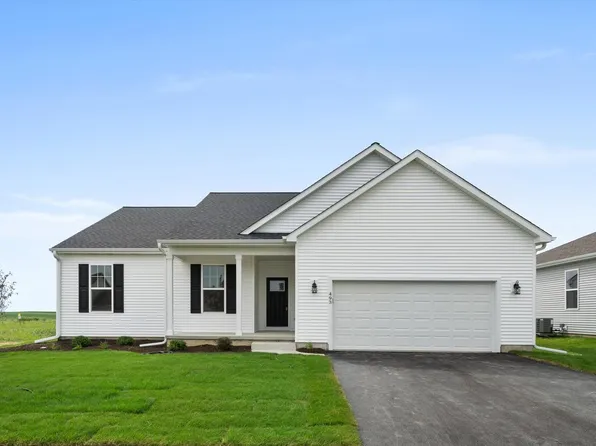 815 Whitetail Dr, Marengo, IL 60152