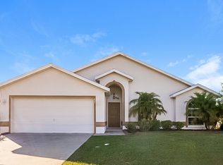 827 Summer Glen Dr, Winter Haven, FL 33880