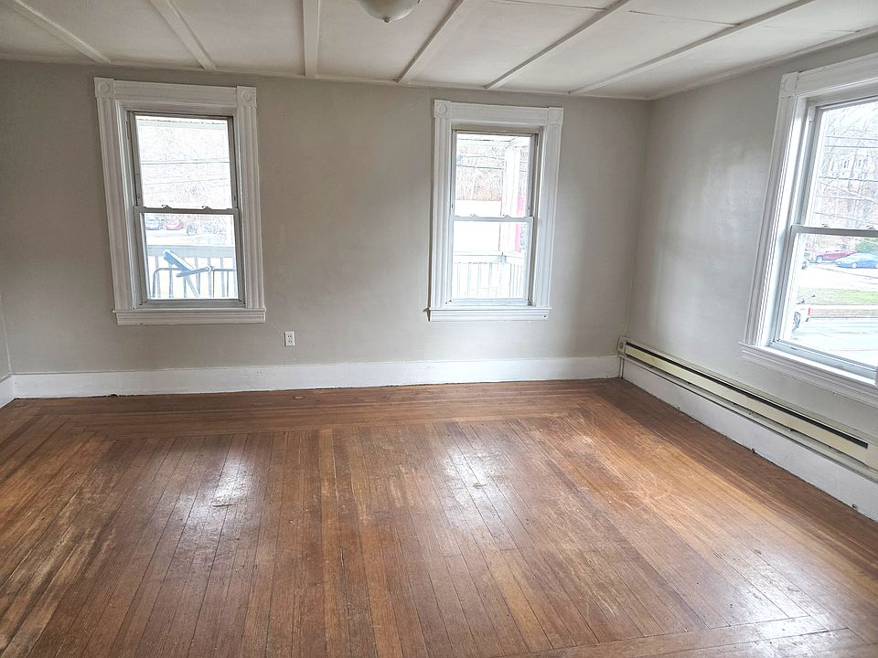 1st image of 1564-1568 N Main St #1568-A