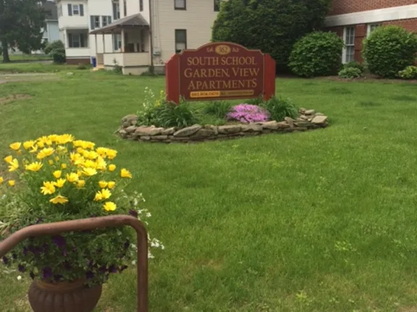 364 S Main St, Torrington, CT 06790
