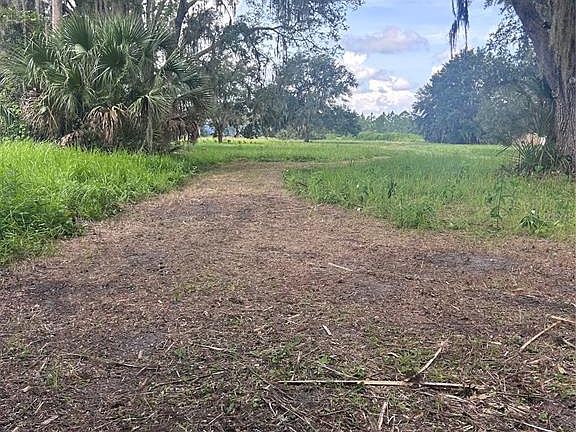 2nd image of Favoretta Rd