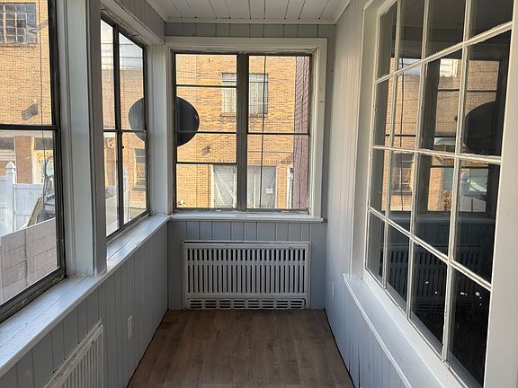 4th image of 429 E 5th St