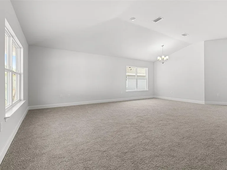 12532 NW 157th Ter — Photo 3