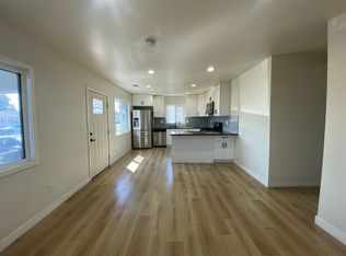 2927 8th Ave #0, Los Angeles, CA 90018