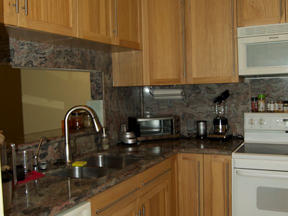 5th image of 251 City View Dr