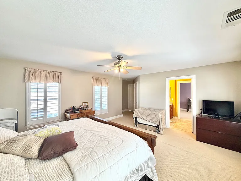 26187 Isherwood St — Photo 31