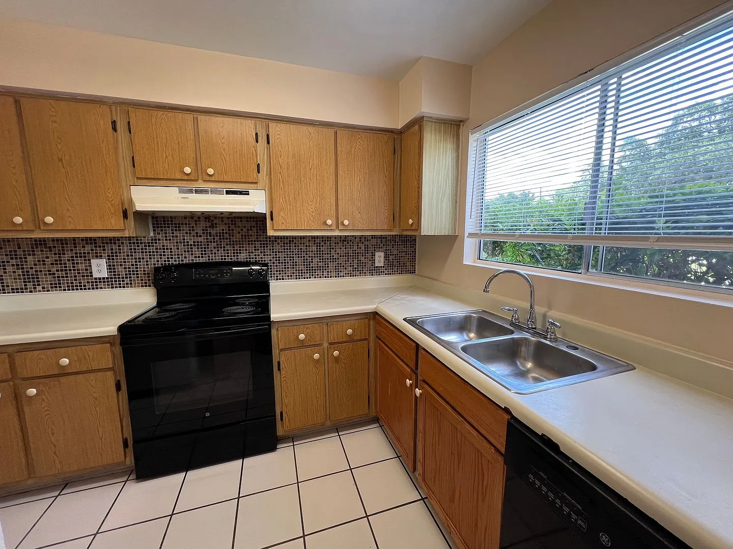 Napiers Cir. — Photo 2