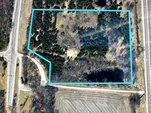 9534 SW Topeka Blvd, Wakarusa, KS 66546