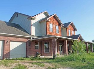 1120 Tomahawk Trl, Dale, TX 78616