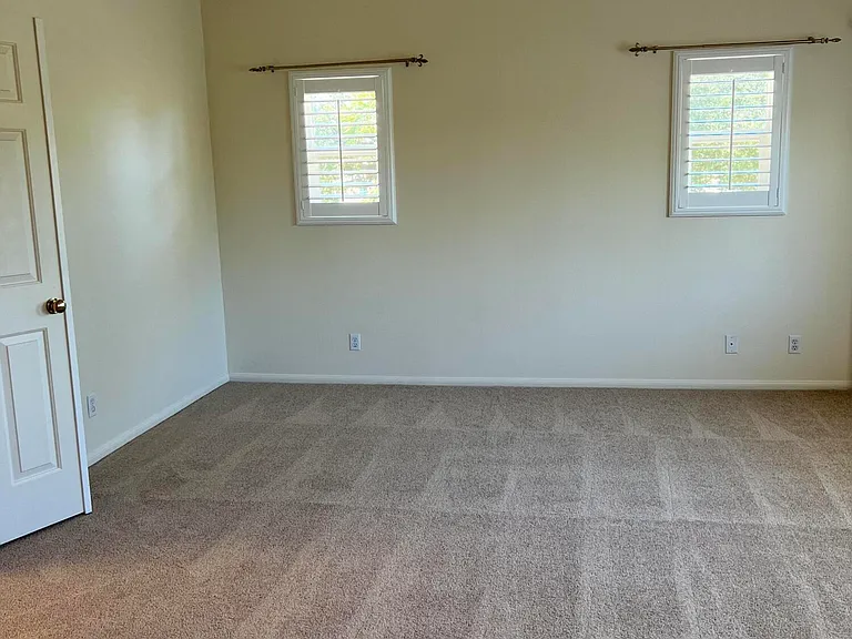 255 N Skyline Dr — Photo 20