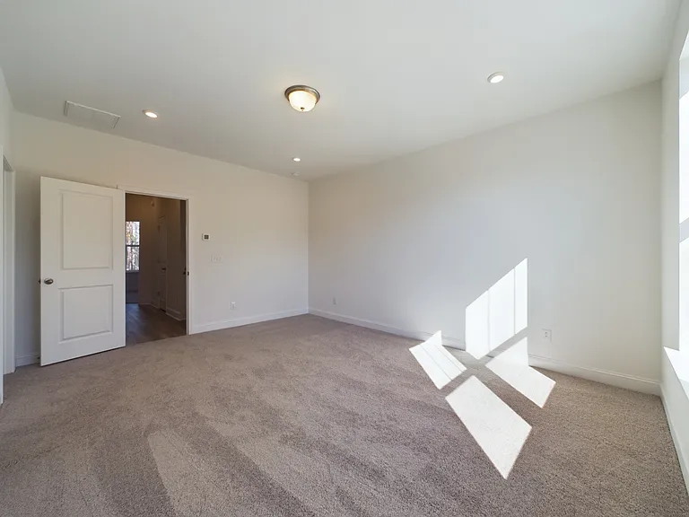 15337 Ballancroft Pkwy — Photo 14