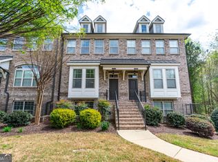 7970 Willoughby Ct, Alpharetta, GA 30005