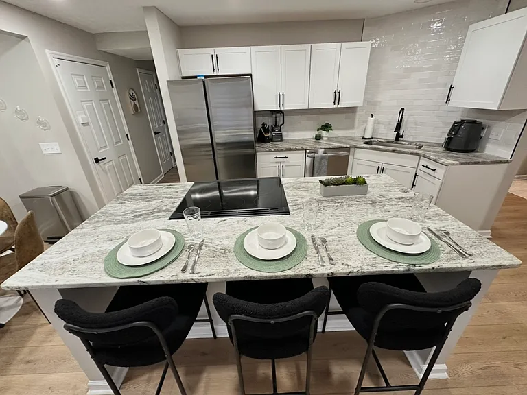 206 Moorhill Ave — Photo 28