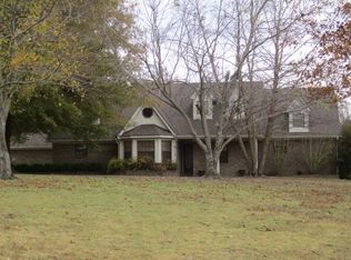 8116 Julie Cv, Millington, TN 38053