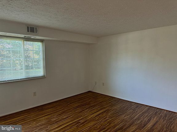 4th image of 12200 Peach Crest Dr #900-G