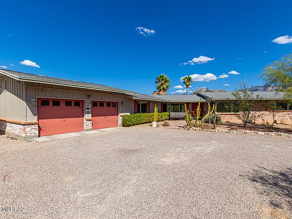 3rd image of 1230 W Giaconda Way