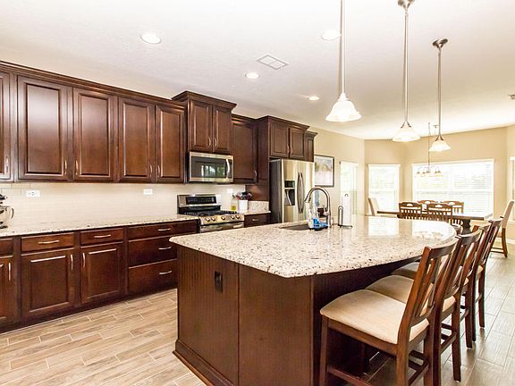 2nd image of 22 Benvolio Way