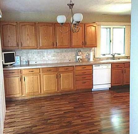 5th image of 2156 Foxglove Dr