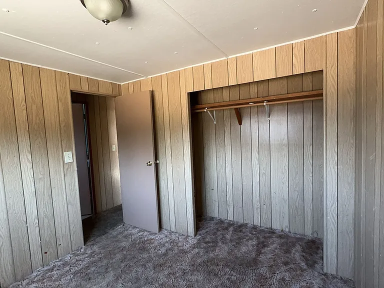 130 Jefferson Ave — Photo 14