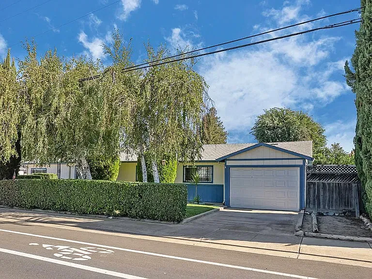 316 Thomsen Rd