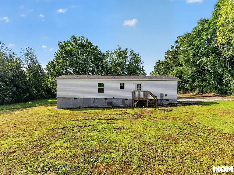 1431 W Ridgeway Rd — Photo 28
