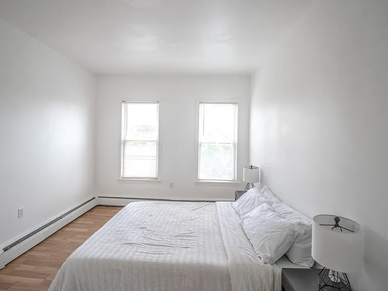 91 Elm St #3 — Photo 1