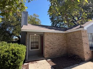 201 S Kenney St #A, Kennedale, TX 76060