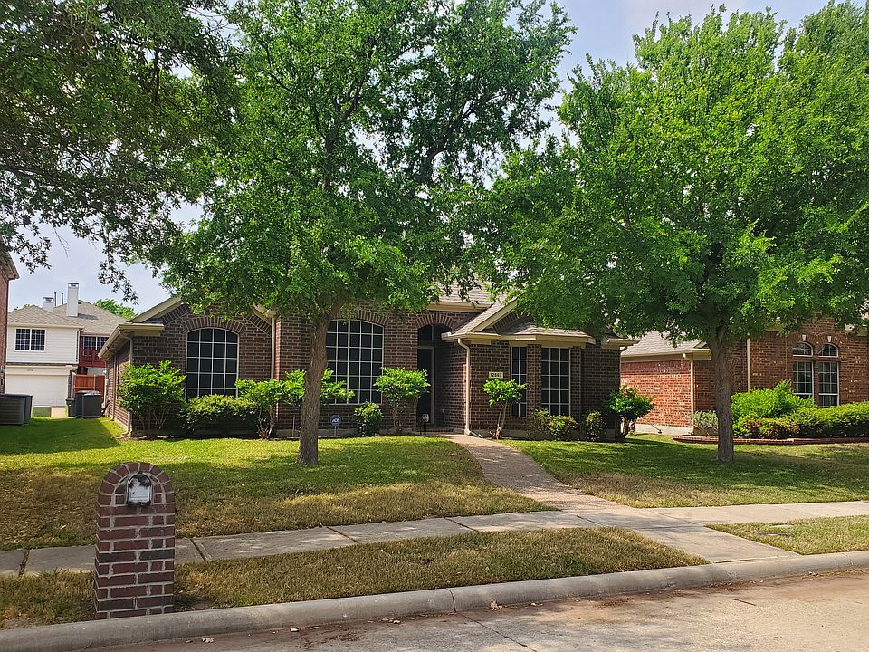 1st image of 12567 Hawk Creek Dr