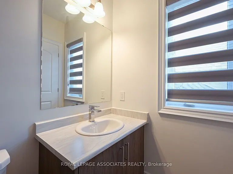 55 Raspberry Ridge Ave — Photo 40