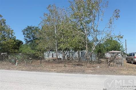 3rd image of 1348 Palo Alto Dr