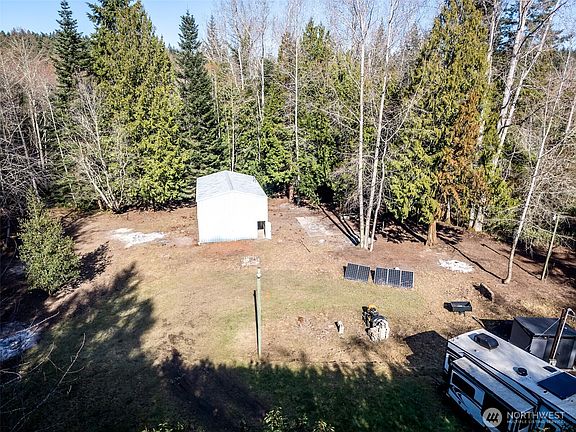 5th image of 70 Cub Road