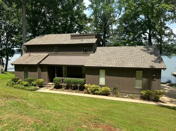 17532 Red Oak Way, Athens, AL 35611