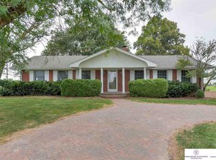 9616 N 96th St, Omaha, NE 68122