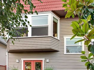 742 N 75th St, Seattle, WA 98103