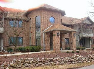 6565 N Green Bay Ave UNIT 201, Glendale, WI 53209