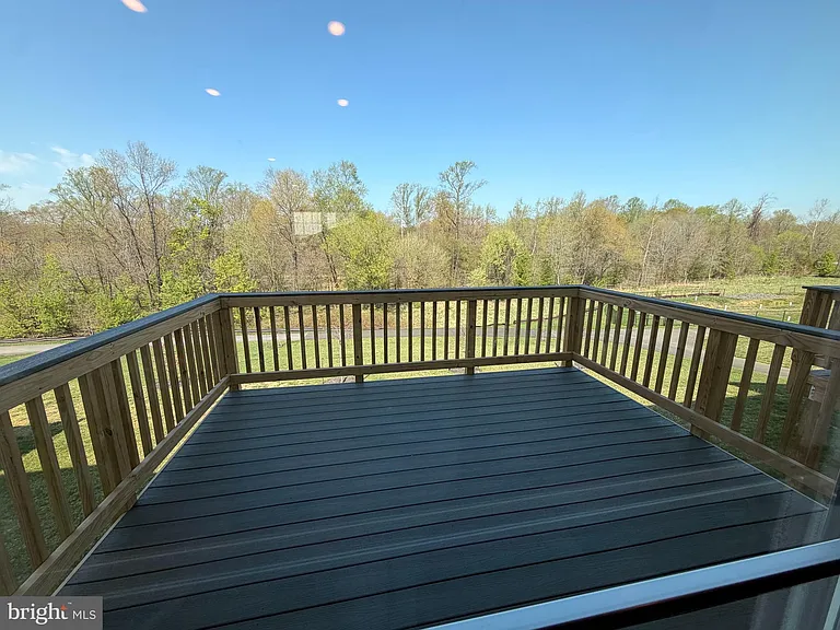 16605 Green Glade Dr — Photo 7
