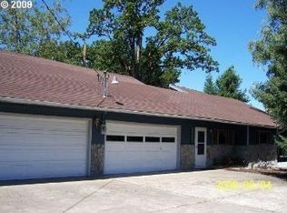 6202 SW Canby St, Portland, OR 97219