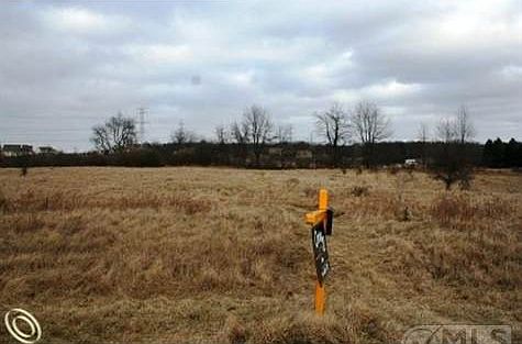 5th image of 5360 Hilltop Ct