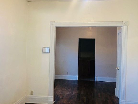 4th image of 719 W 13th St APT 1