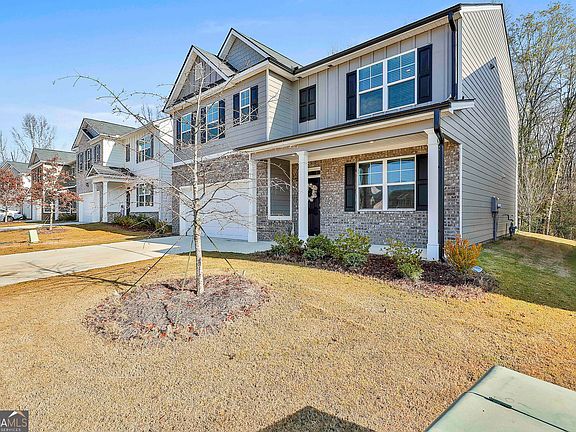 2nd image of 166 Woodbrook Trl