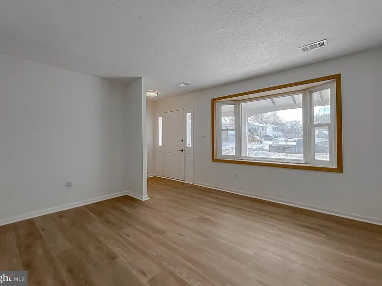 2094 Chapelside Ct — Photo 14
