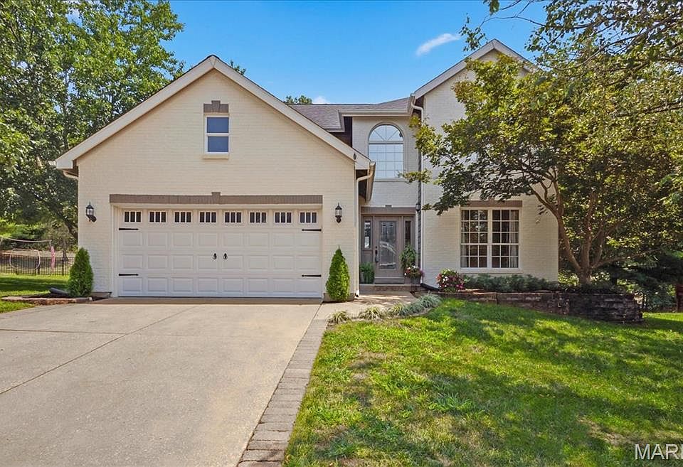 1st image of 175 Beacon Point Ln