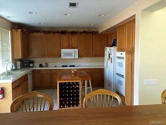 4th image of 23805 Lanesboro Pl