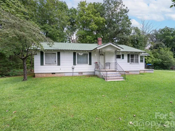 2478 E State Highway 108, Columbus, NC 28722