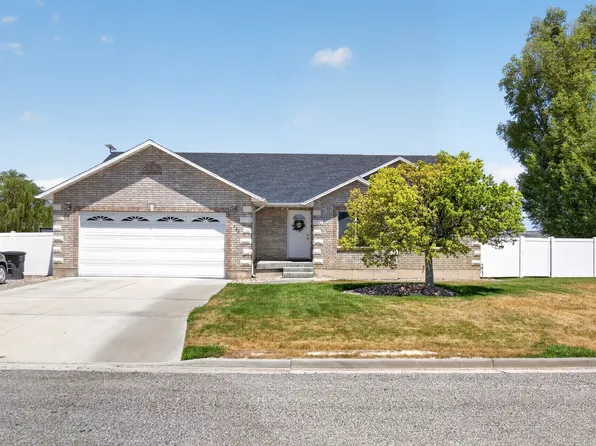 465 E 400 S, Centerfield, UT 84622