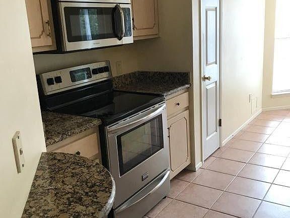 5th image of 1545 Meadowbrook Ct