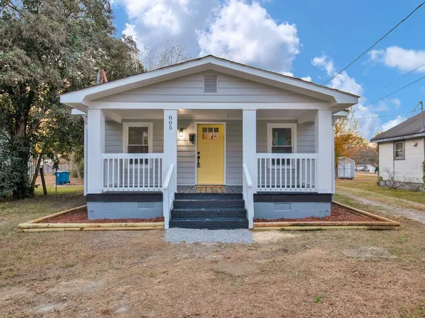 805 N Magnolia Ave, Dunn, NC 28334