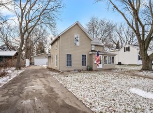412 3rd Ave E, Shakopee, MN 55379